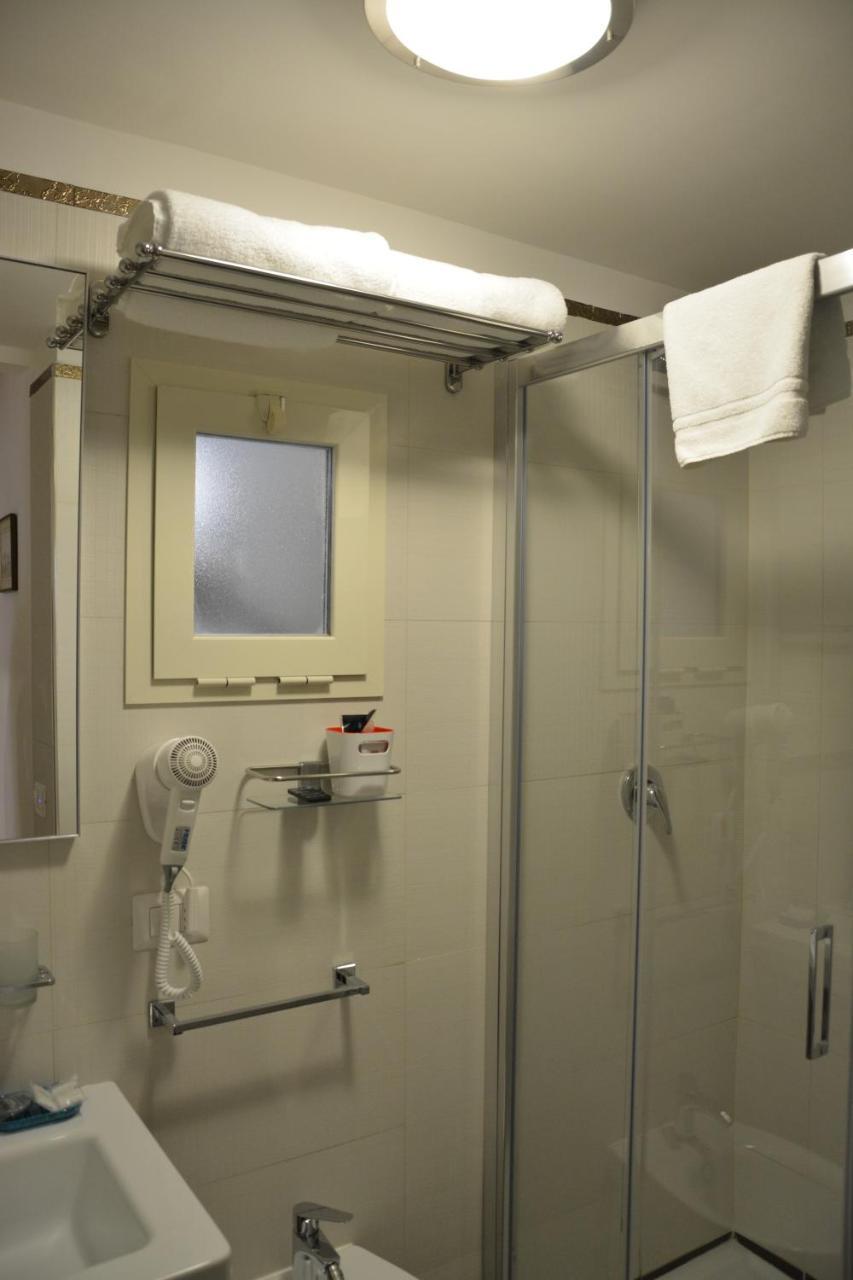 Dimora Megaride Bed & Breakfast Napoli Exterior foto