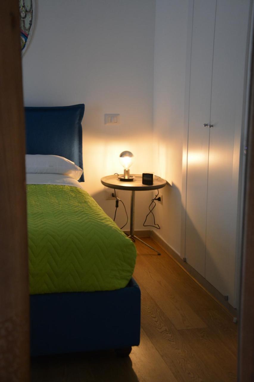 Dimora Megaride Bed & Breakfast Napoli Exterior foto