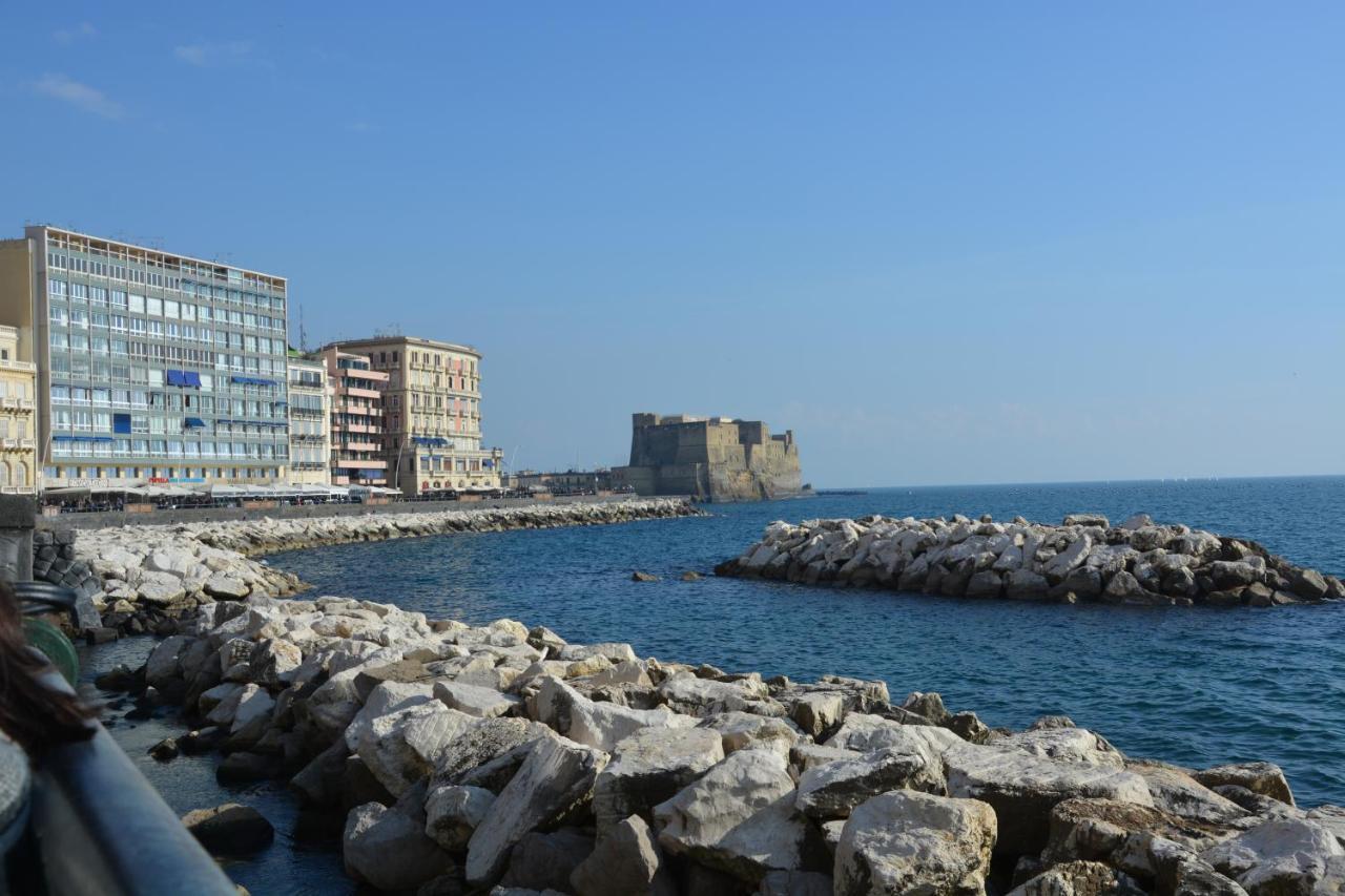 Dimora Megaride Bed & Breakfast Napoli Exterior foto